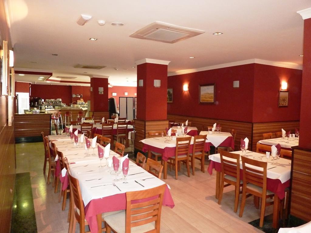 Hostal La Morada La Cisterniga Bagian luar foto